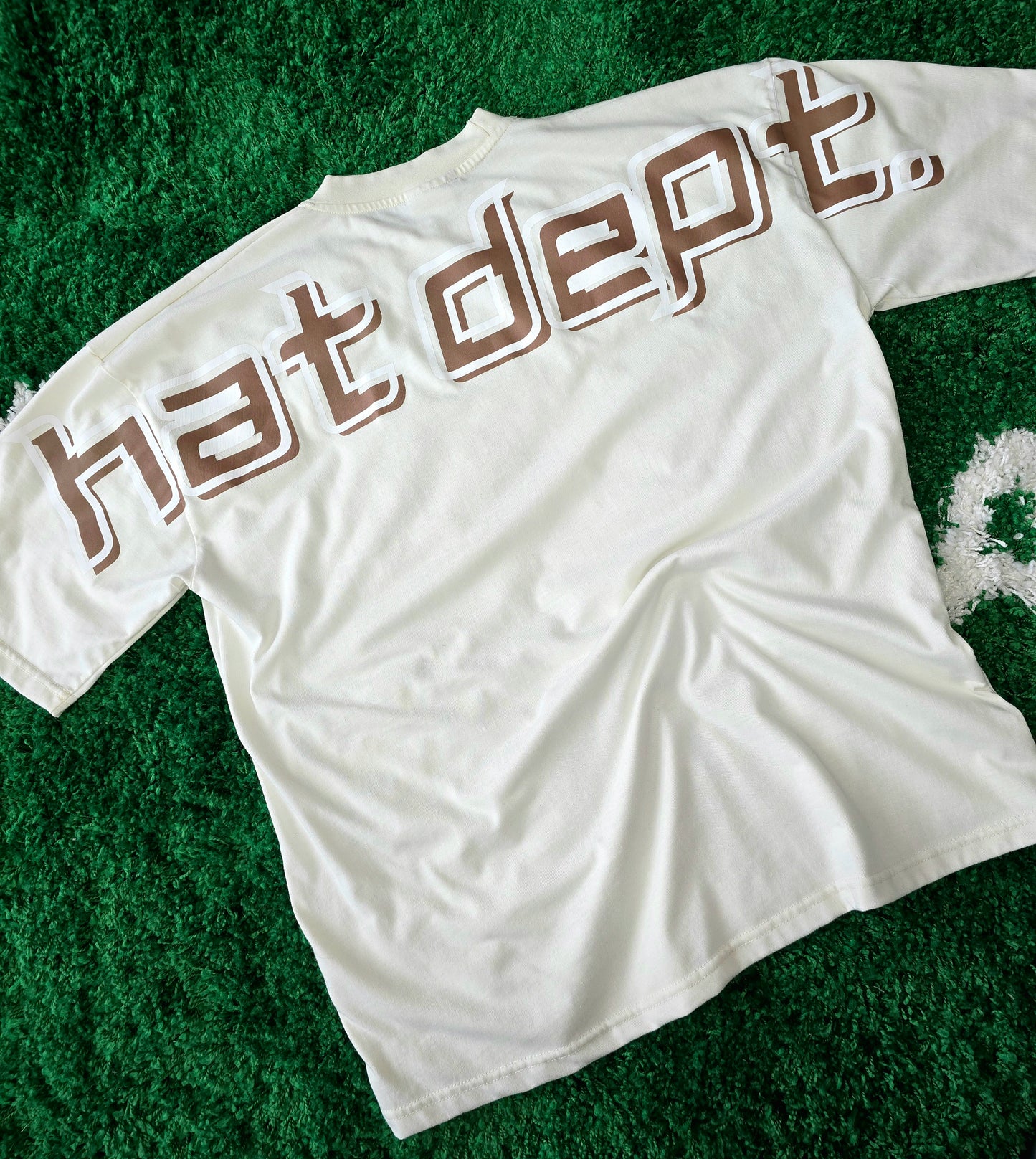 BIG FONT HAT DEPT. OVERSIZED T-SHIRT🟤⚪️