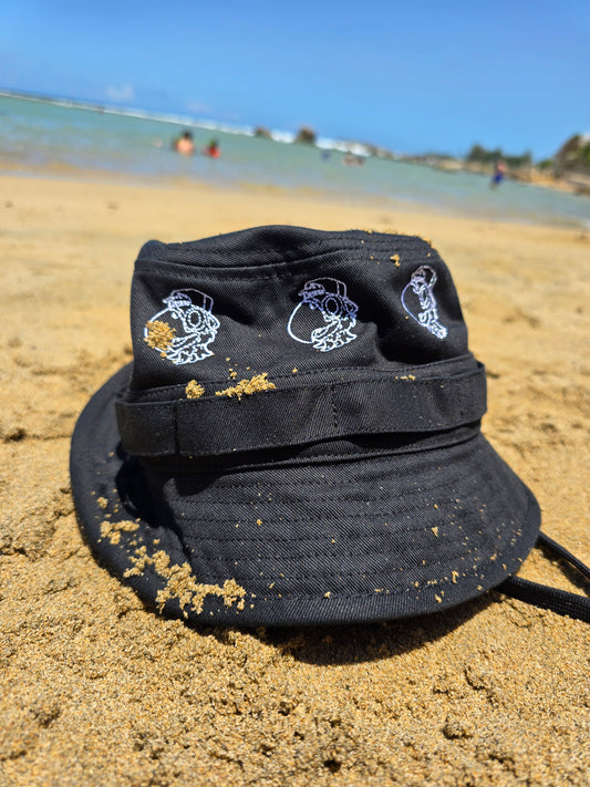 HAT DEPT. LOGO BUCKET HAT👒🦜🇵🇷